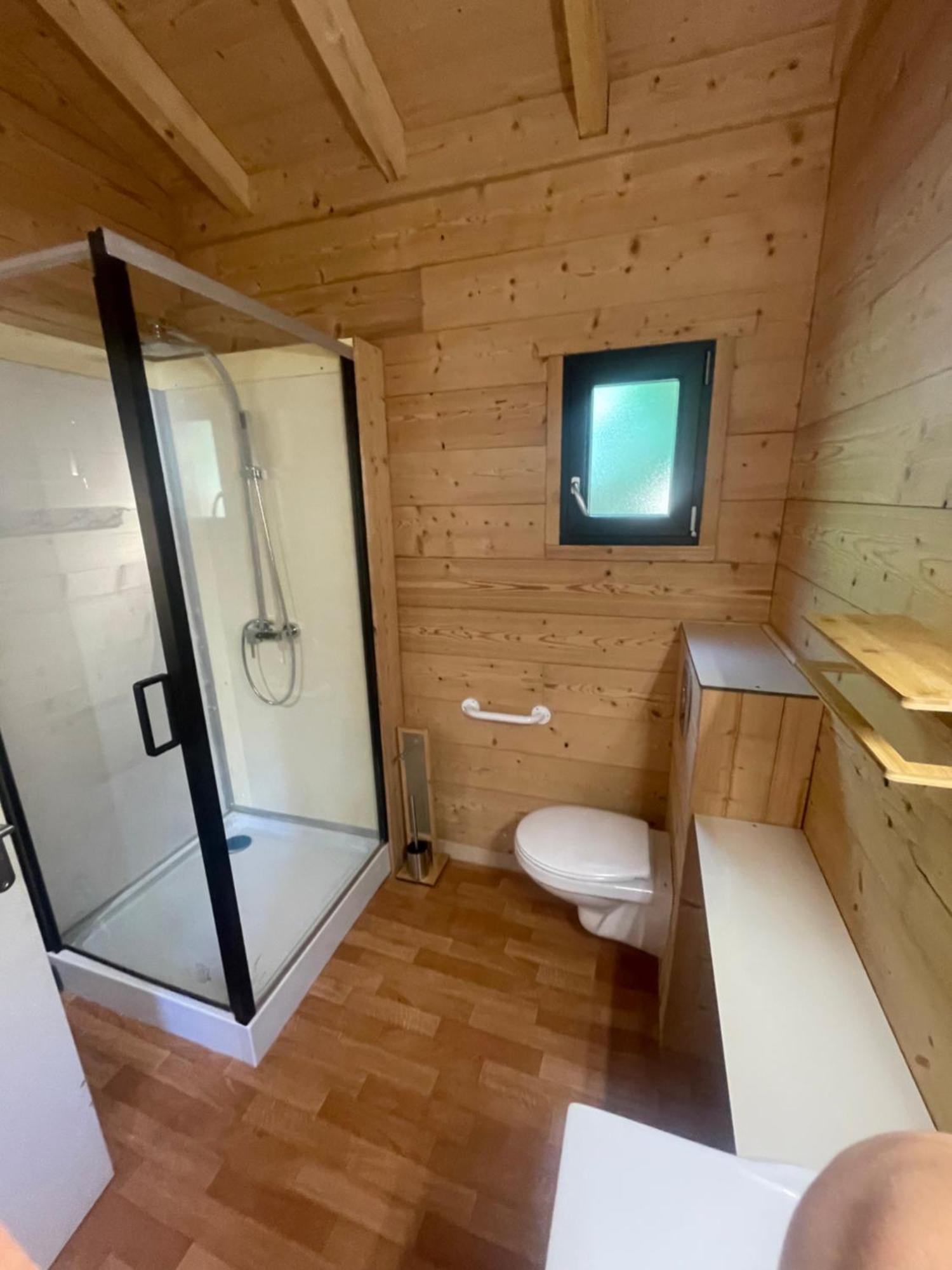 Camping L'Enclave Mobil-Home Estavar Esterno foto