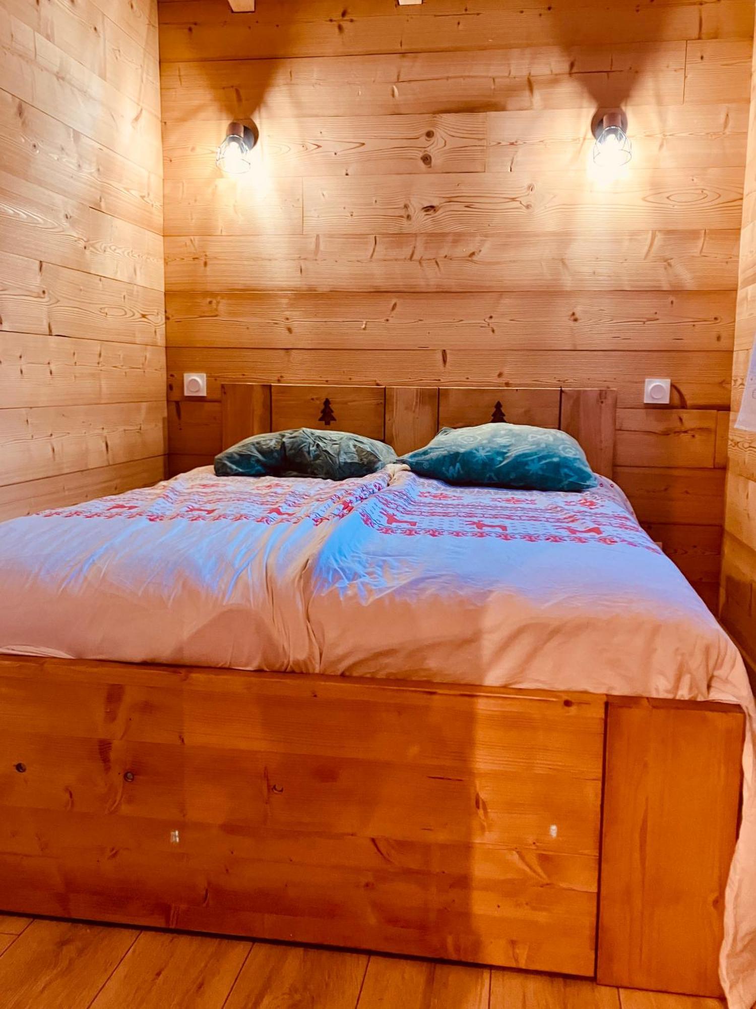 Camping L'Enclave Mobil-Home Estavar Esterno foto